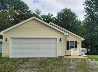 9090 Bay Pines Rd, Elberta, AL 36530