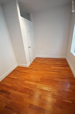 Rented by Oxford Property Group | media 36