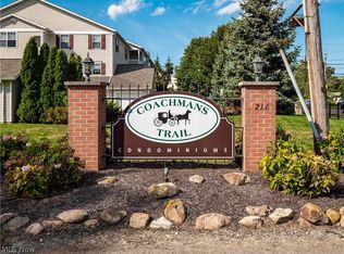 216 Moore Rd APT 3J, Avon Lake, OH 44012