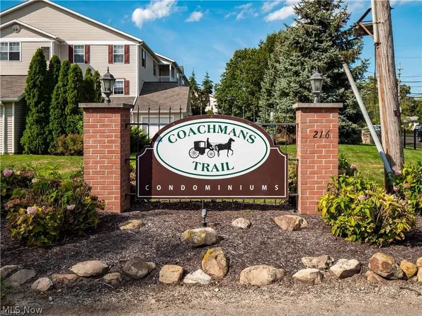 216 Moore Rd APT 3J, Avon Lake, OH 44012