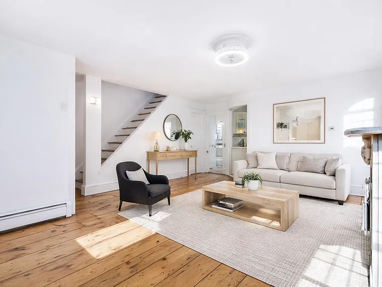 145 Halladay St #1 — Photo 3
