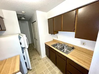 1125 N Jackson St — Photo 10