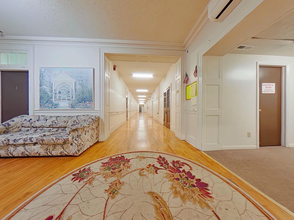 2nd image of 27 Hege Dr #26