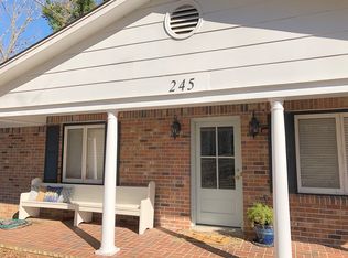 245 Forest Glen Rd, Columbus, MS 39705