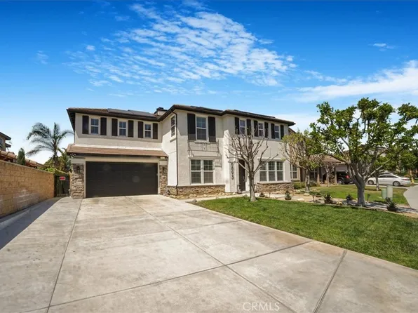 6893 Lancelot Dr, Corona, CA 92880