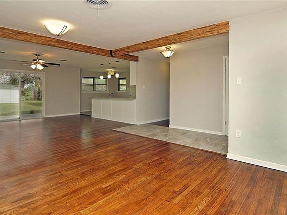 5th image of 8016 Ferndale Dr