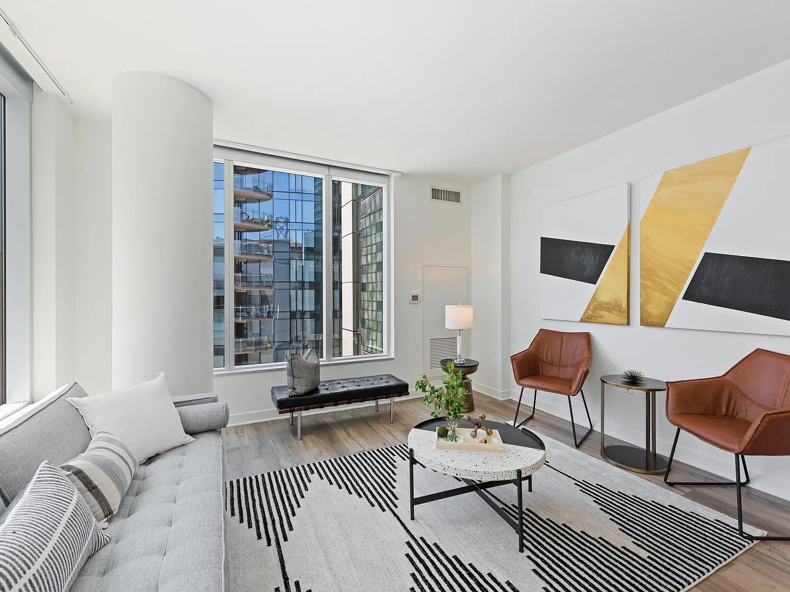 2 bed, 1366 sqft, $8,988 — Photo 2
