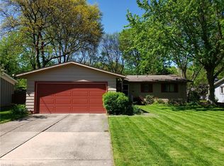 327 Janice Dr, Berea, OH