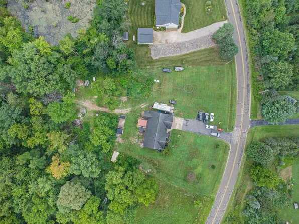 11770 Edgewood Drive, Bellevue Township, MI 49021
