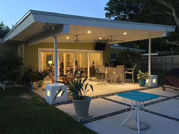 1402 Cumbie St, Orlando, FL 32804