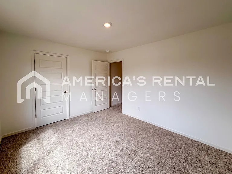 377 Koslin Loop — Photo 45