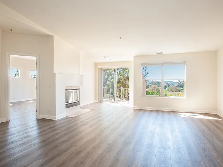 4709 Gate Way — Photo 5