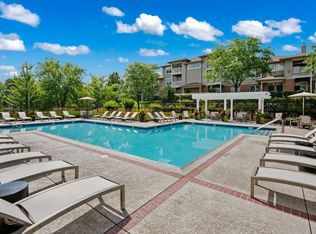Thornberry Woods Apartment Homes, Naperville, IL 60565