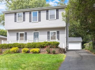 5504 Pershing Ave, Downers Grove, IL 60515