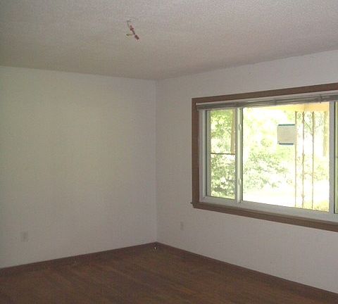 4th image of 128 Varnedoe Ave
