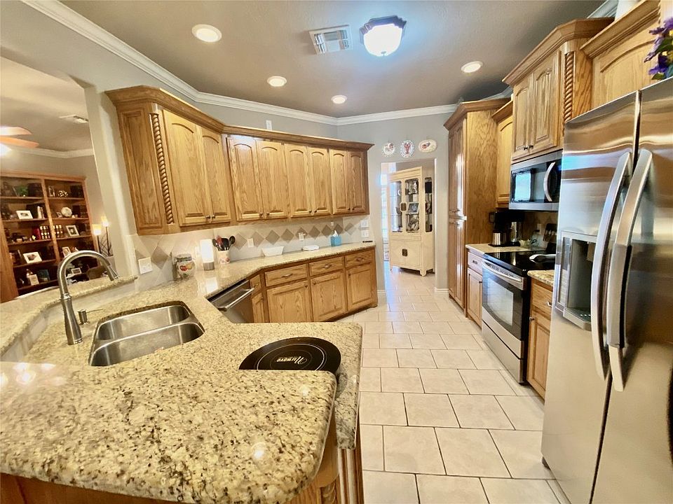 2301 Meadowview Dr, Duncan, OK 73533 Zillow