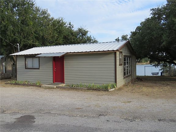 2nd image of 8000 County Road 550
