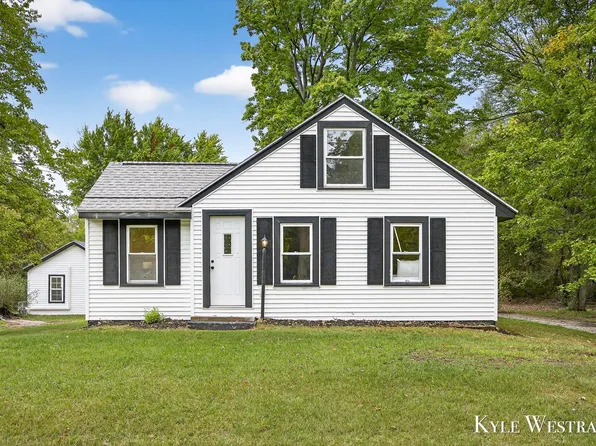 7096 Heights Ravenna Rd, Fruitport, MI 49415