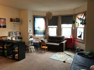 4407 Pine St APT 4, Philadelphia, PA 19104