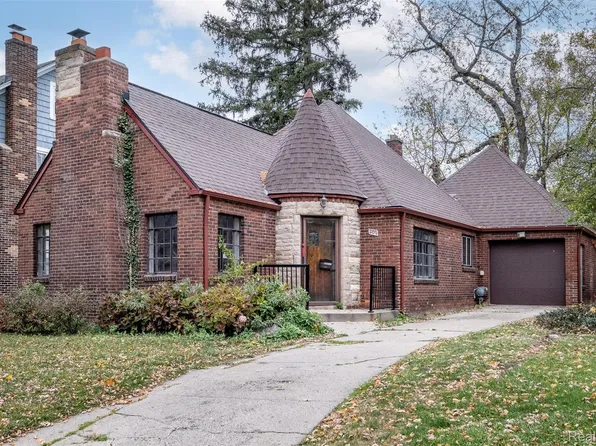 207 Navajo Ave, Pontiac, MI 48341