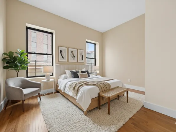 3255 Fulton Street image 3 of 8