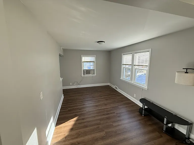 36 Fort Hill Ter #4 — Photo 3