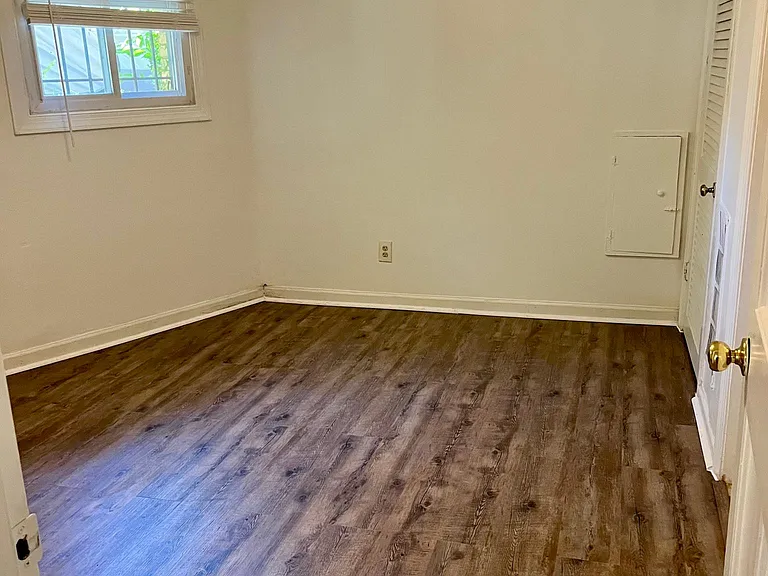 bedroom without the area rug