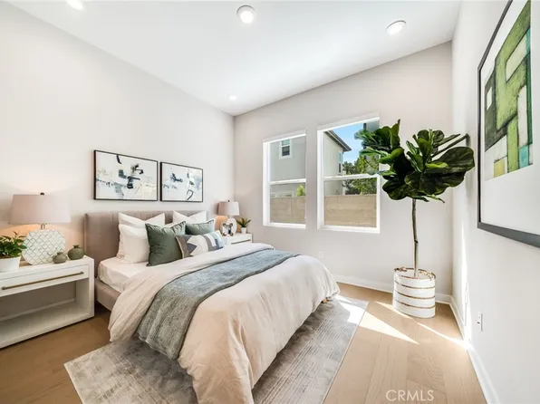 301 Brackens, Lake Forest, CA 92630