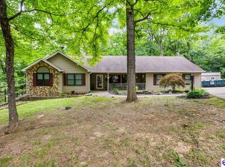 82 Ken Helmly Ct, Brandenburg, KY 40108