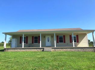 1020 Cavanah Ln, Hopkinsville, KY 42240