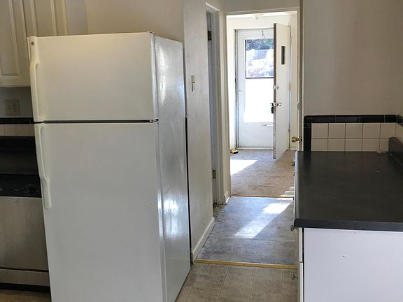 5th image of 6939 Dale Ave