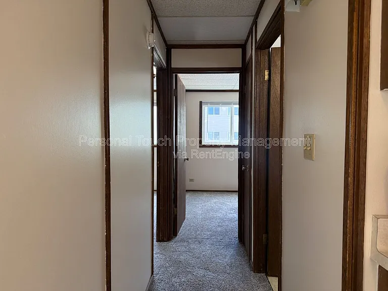911 Western Rd #5 — Photo 8
