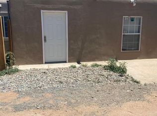 908 1/2 Bullock Ct, Artesia, NM 88210