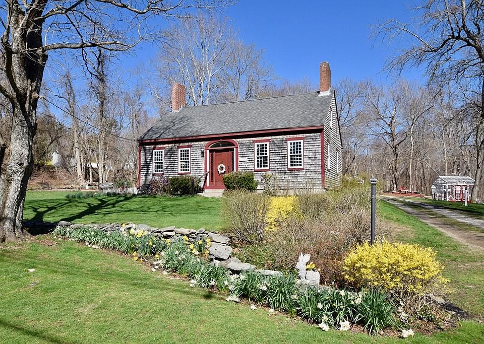 2 Highland Rd, Lakeville, MA 02347 Zillow