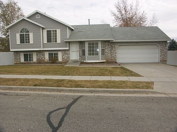 3rd image of 5737 S Sunkist Dr