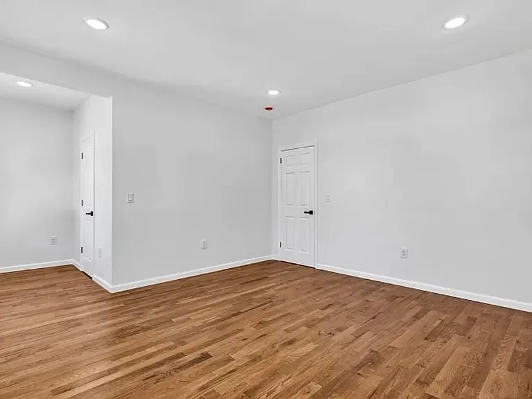 562 Tremont Ave #2 — Photo 8