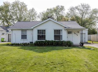 1015 S Poseyville Rd, Midland, MI 48640