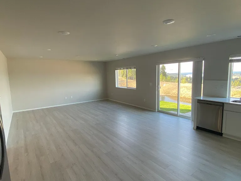 100 NE Belfair Station Dr — Photo 5