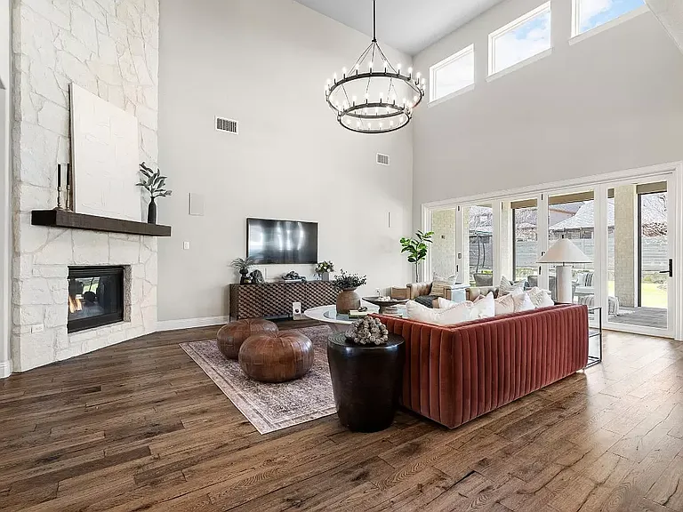 145 Waterside Dr — Photo 13