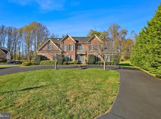 16833 Harbour Town Dr, Silver Spring, MD 20861