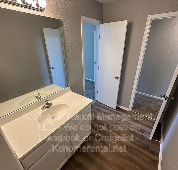 503 SW 4th St — Photo 20