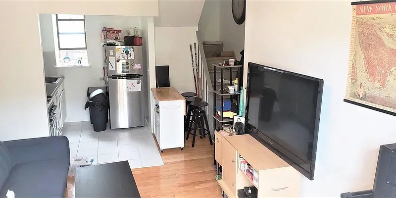 Rented by Virtual Real Estate | media 4