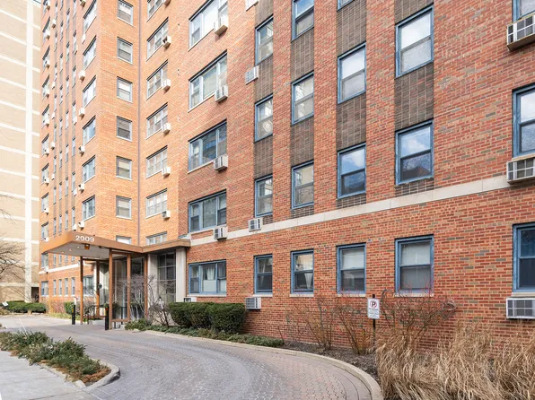 2909 N Sheridan Rd APT 1001, Chicago, IL 60657