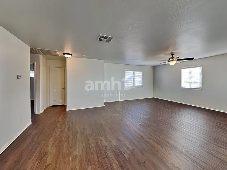 21967 W Sonora St — Photo 9