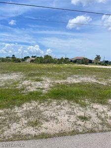4430 NE Connection Ave, Cape Coral, FL, 33909