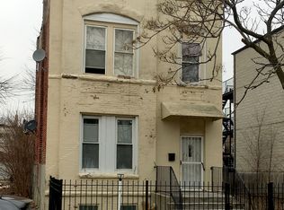 4320 W Gladys Ave, Chicago, IL 60624