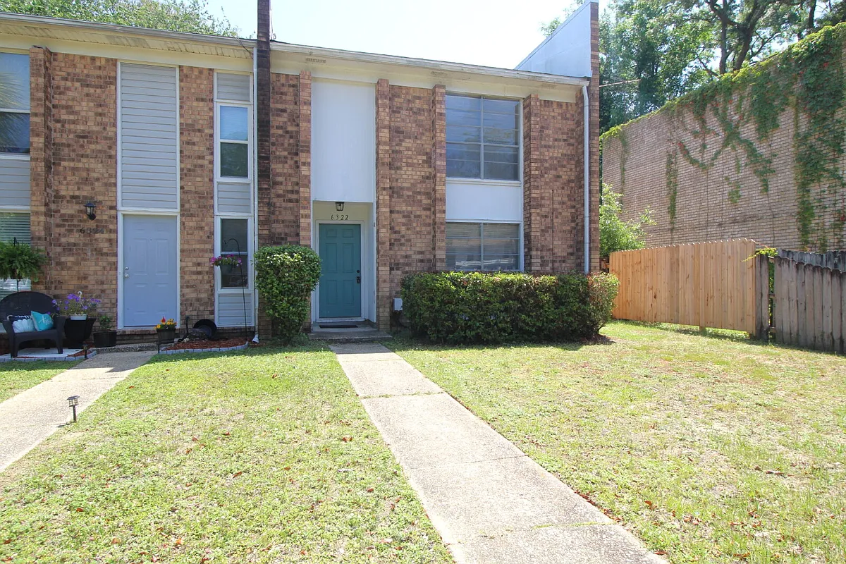 Building Photo - 6322 Harvard Ct