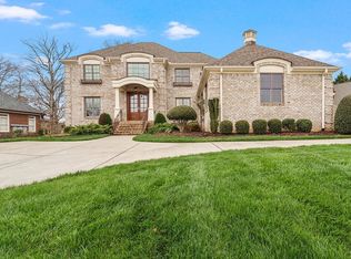 7109 Manor Oaks Dr, Raleigh, NC 27615