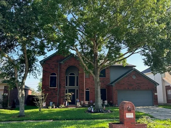 3105 Colony Dr, Dickinson, TX 77539