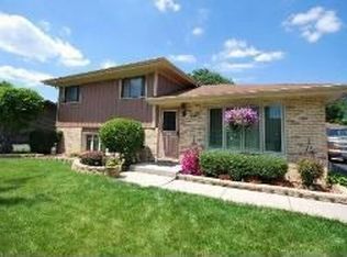 4246 W 143rd St, Crestwood, IL 60445